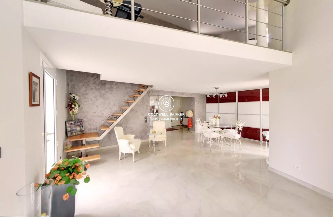 Villa in Saint-Cyprien, Occitania, France 5 - 14720881