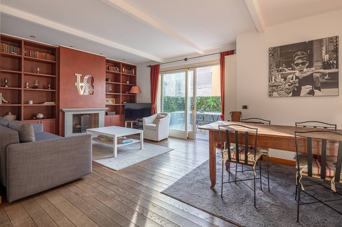 Apartment in Garibaldi - Porta Venezia, Milan, Lombardy 1 - 14943667