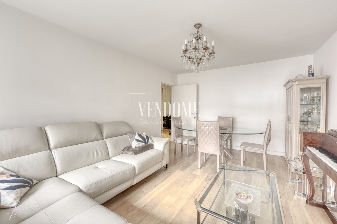 Apartment in Montorgueil-Saint Denis, Paris 2e Arrondissement, Paris 4 - 17000116