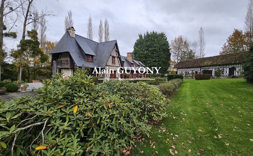 House in Bonneville-la-Louvet, Normandy, France 1