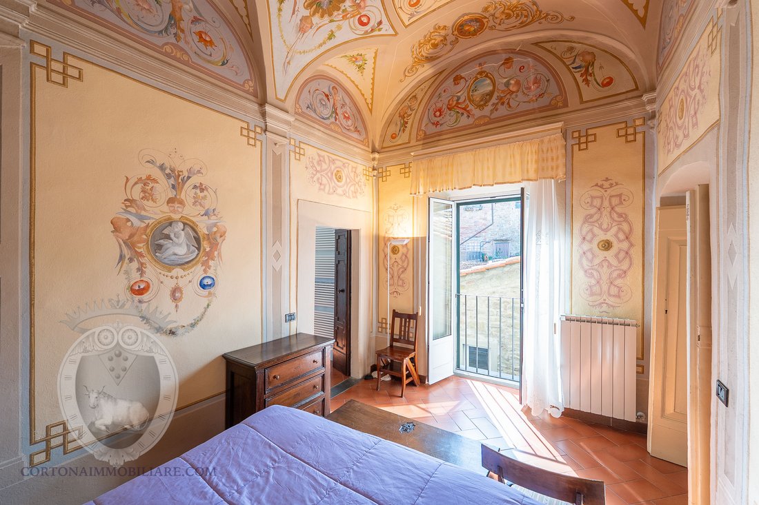 House in Center, Cortona, Tuscany 4 - 16990336