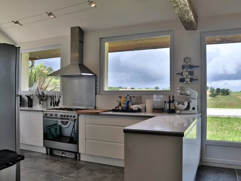 House in Lembeye, Nouvelle-Aquitaine, France 4 - 16990945