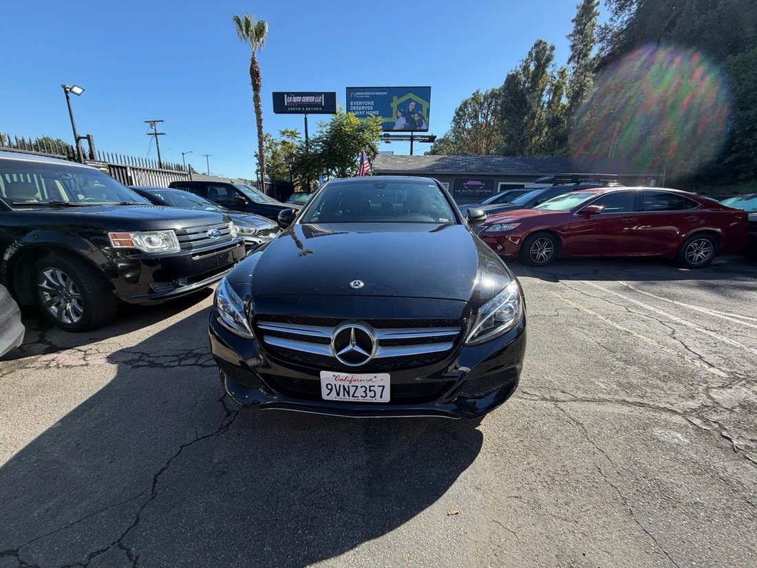 Sedan in Studio City, CA, United States 4 - 16493955