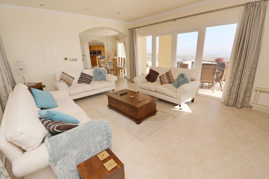 Villa in Akoursos, Paphos, Cyprus 4 - 16991097