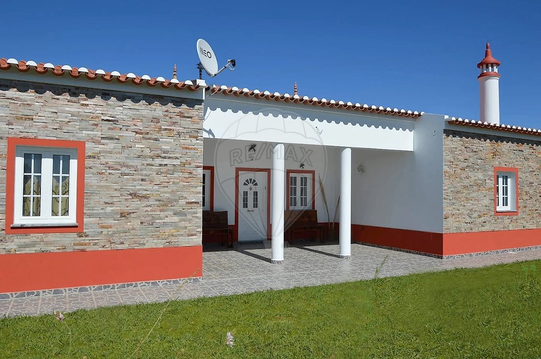 Farm Ranch in Ourique, Beja District, Portugal 1 - 16999802