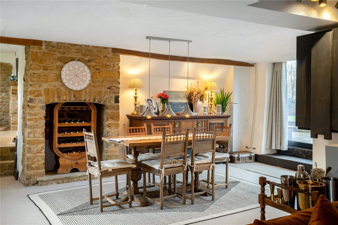 House in Barford Saint Michael, England 5 - 16990387