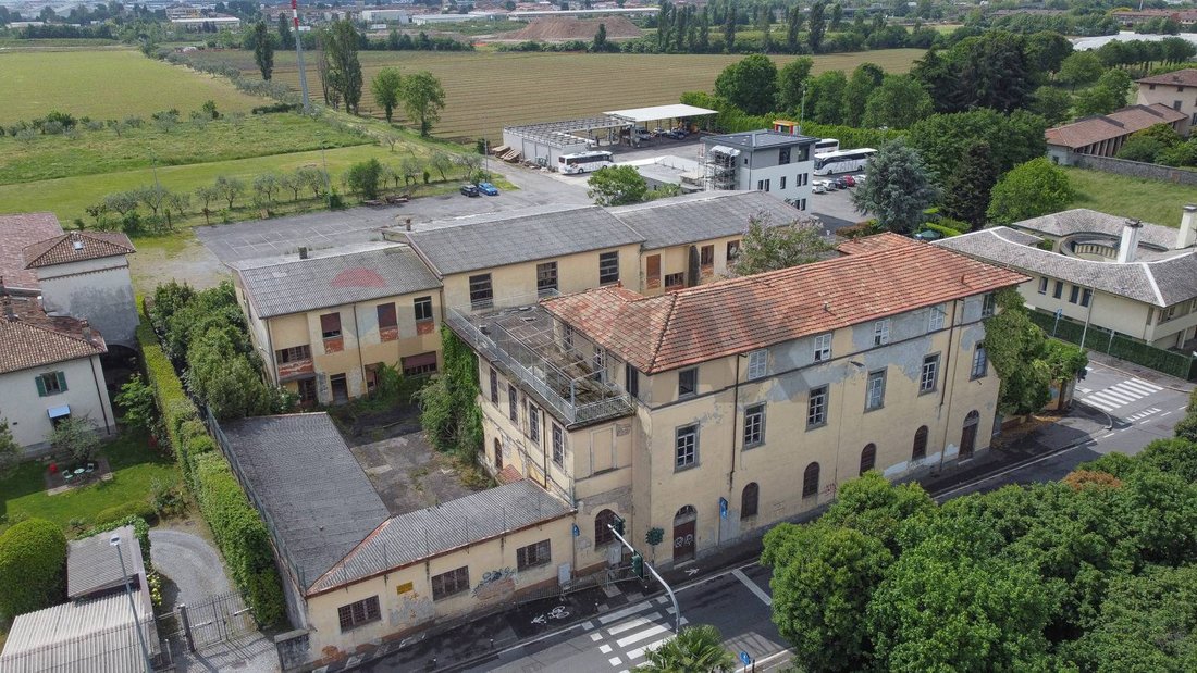 Boccaleone, Bergamo, Italy 2 - 16994153