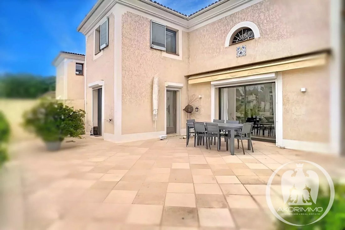 Villa in Vaug, Villeneuve-Loubet, France 3 - 16945049
