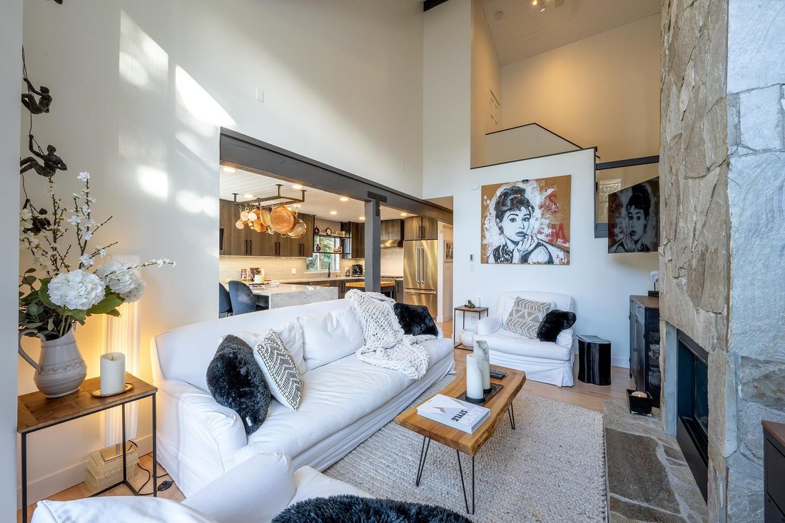 Condo in Whistler, British Columbia, Canada 5 - 16993207