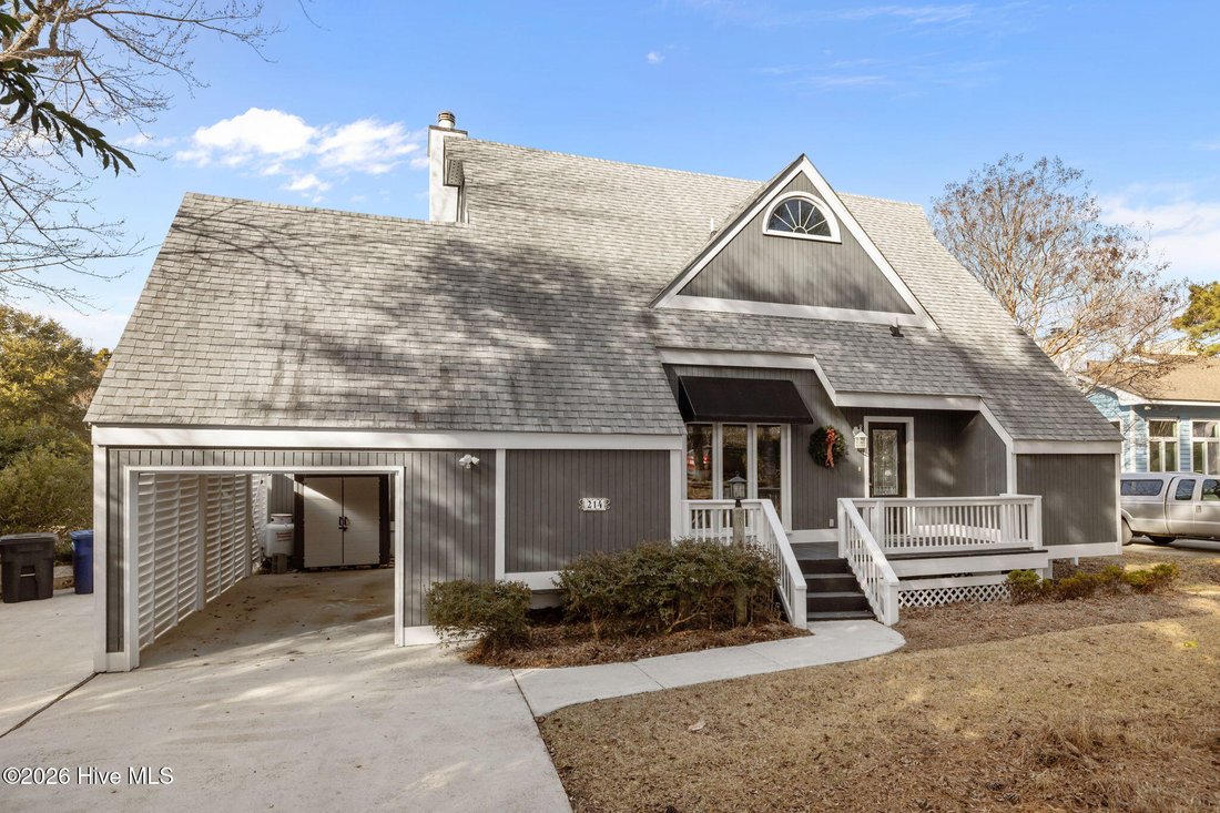 House in Emerald Isle, North Carolina, United States 2 - 16996698