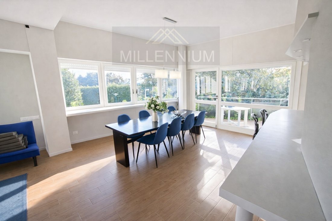 Villa in Arona, Piedmont, Italy 5 - 16900424