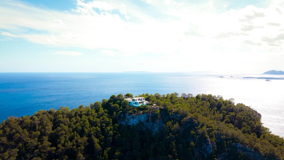 House in Cala Mastella, Santa Eularia des Riu, Balearic Islands 1 - 16992834