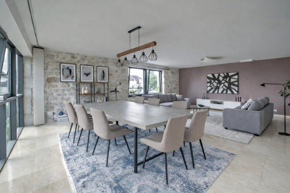Apartment in Ouest, Saint-Genis-Pouilly, France 3 - 16624687