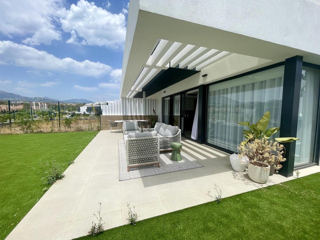 Villa in Estepona, Andalusia, Spain 5 - 16999101