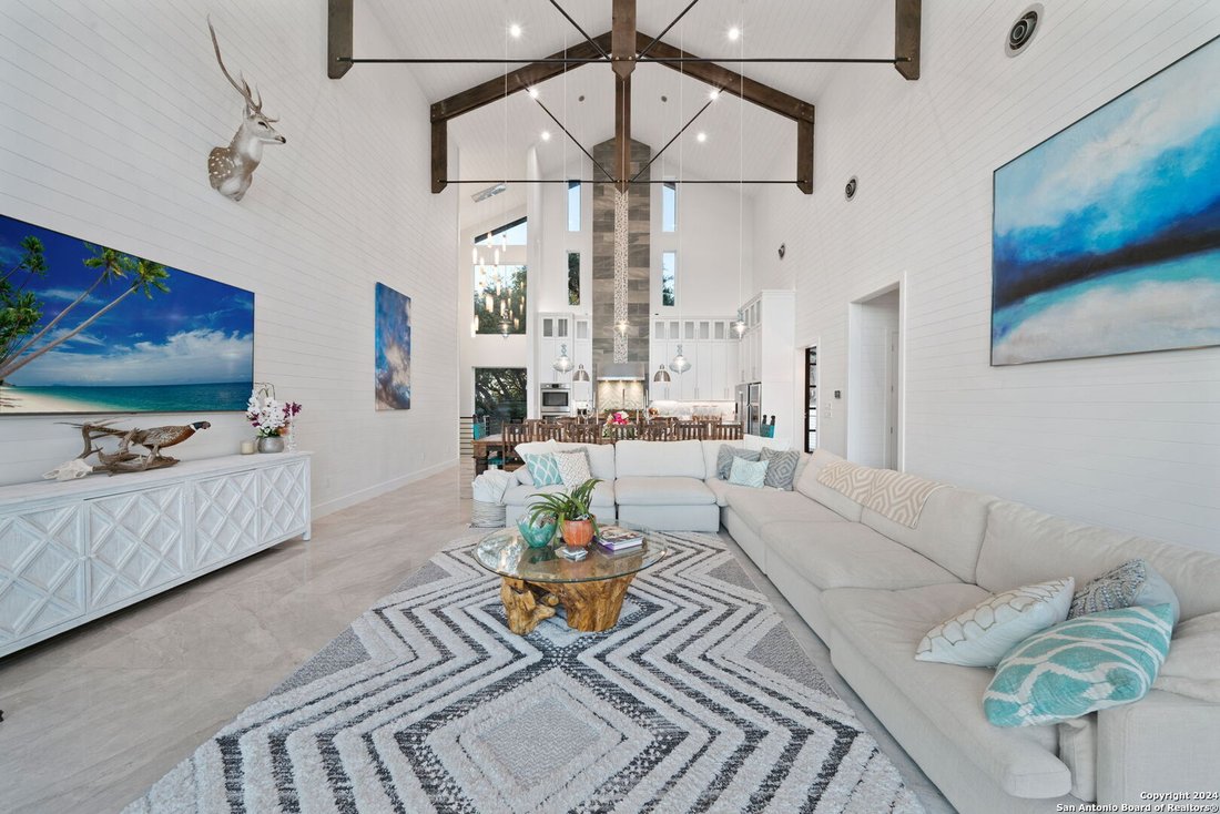 House in Mico, Texas, United States 3 - 16993886