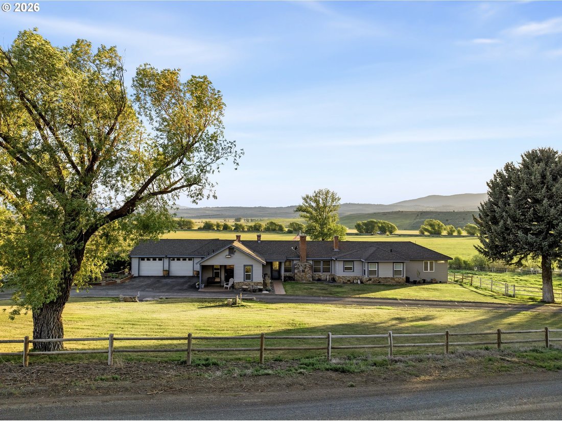 House in Baker City, Oregon, United States 2 - 16997217