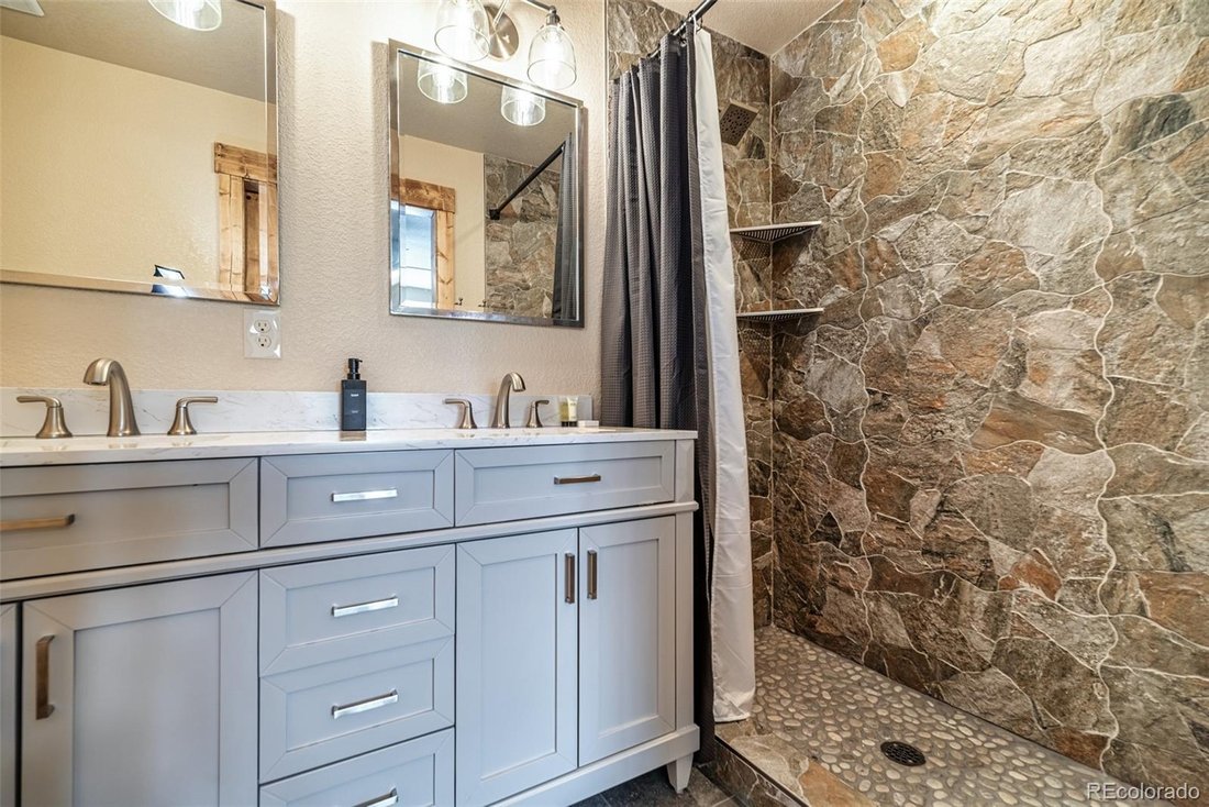 House in Alma, Colorado, United States 5 - 16992140