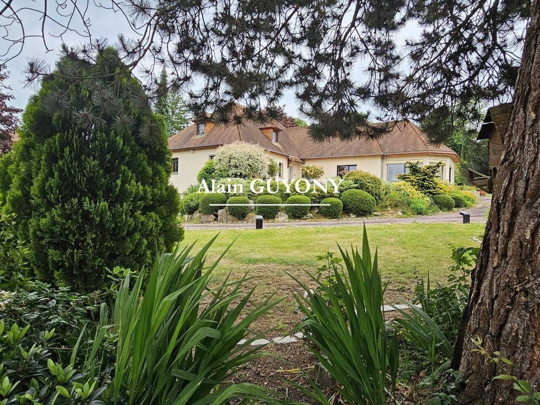 House in Cormeilles, Normandy, France 1 - 16998676