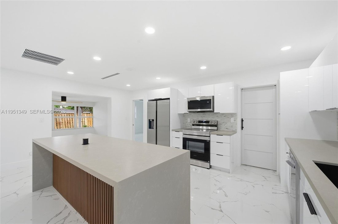 House in Oakland Park, Florida, United States 5 - 16998321