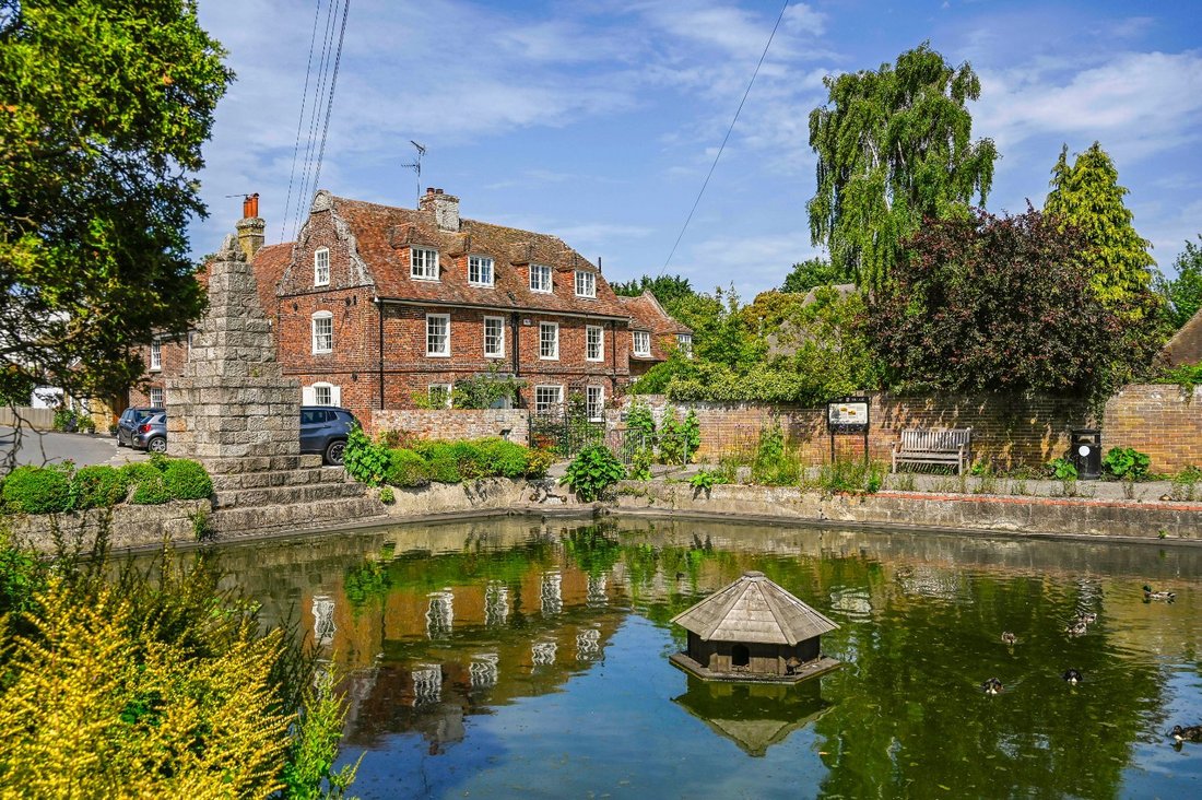House in Worth, Dover, England 3 - 16990703