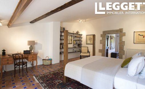 Beautiful 6 Bed/Bath Chateau With Separate Apartment Close To Lodeve. Currently Run As A Boutique B&