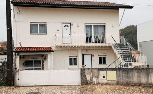Villa in Santo Antonio dos Olivais, Coimbra District, Portugal 1