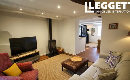 Beautiful 6 Bed/Bath Chateau With Separate Apartment Close To Lodeve. Currently Run As A Boutique B&