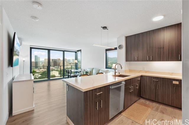 Condo in Honolulu, Hawaii, United States 1 - 16991533