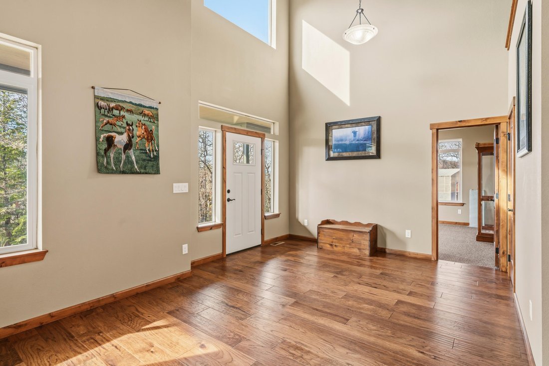 House in Trail, Oregon, United States 3 - 16992026