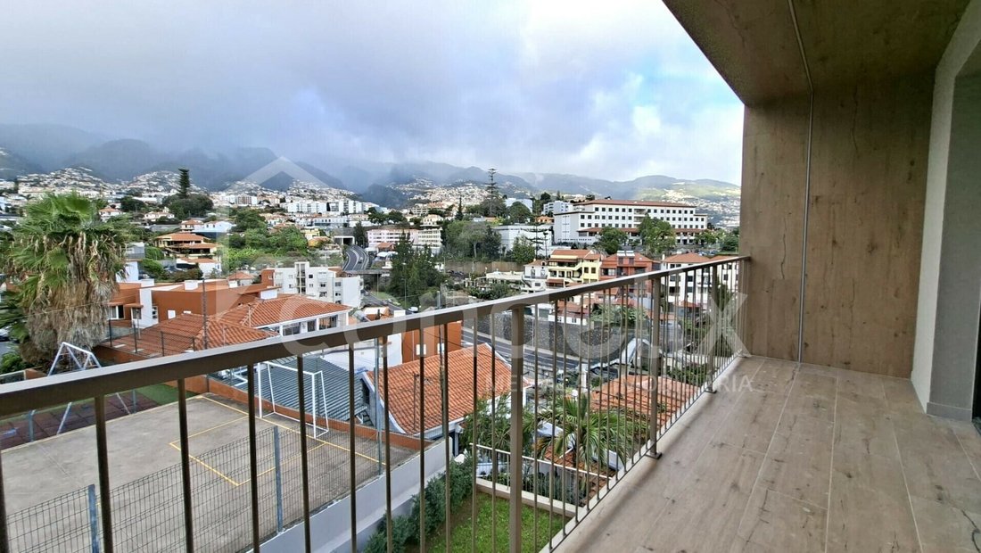 Apartment in Sao Martinho, Madeira, Portugal 1 - 16995557