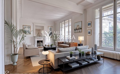 Apartment in Saint Philippe du Roule, Paris 8e Arrondissement, Paris 1