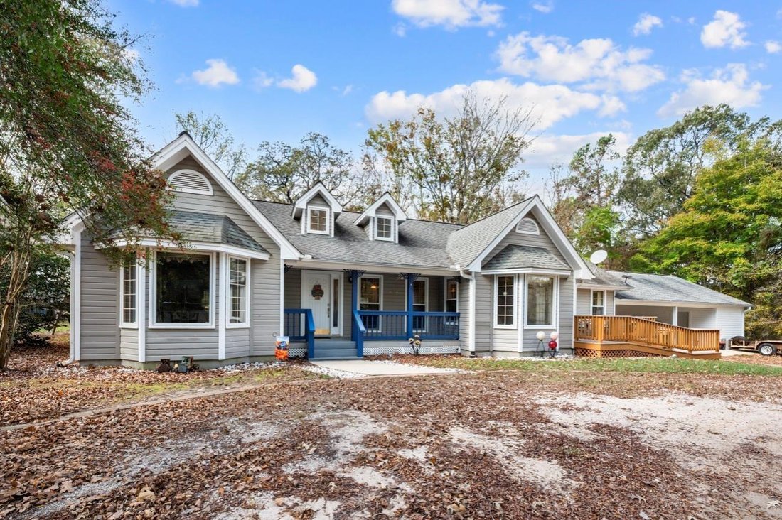 House in Center, Texas, United States 4 - 16992063