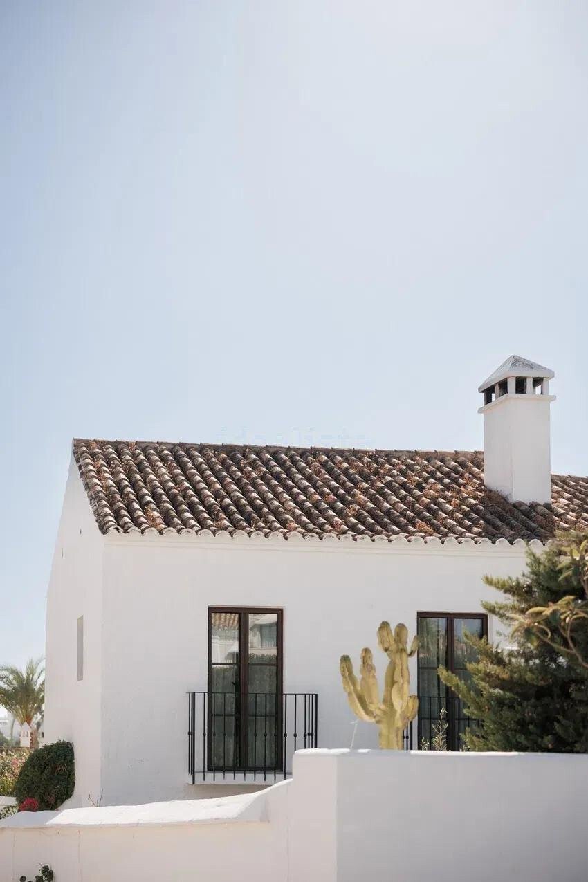Townhouse in Nueva Andalucia, Marbella, Spain 3 - 17001962