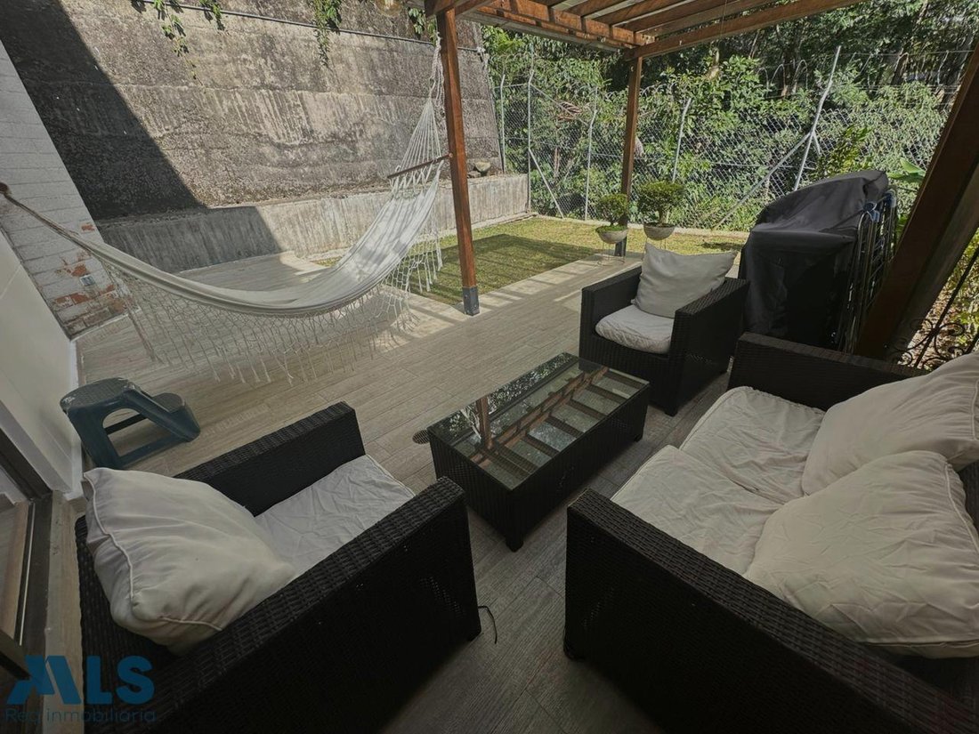 House in Medellín, Antioquia, Colombia 2 - 17001993