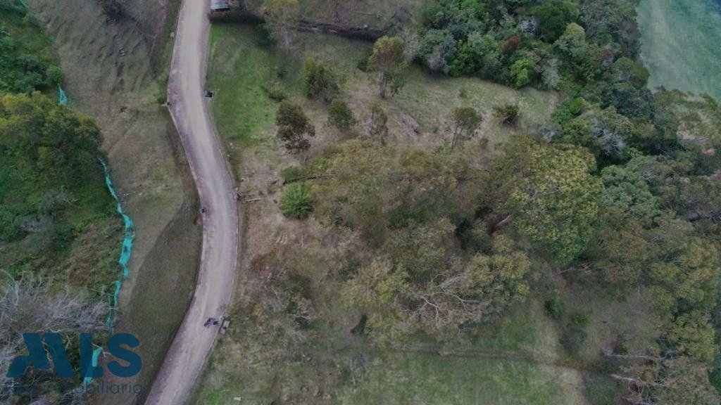 Land in Guatapé, Antioquia, Colombia 5 - 17002018