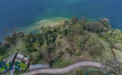 Terreno a Guatapé, Dipartimento di Antioquia, Colombia 1