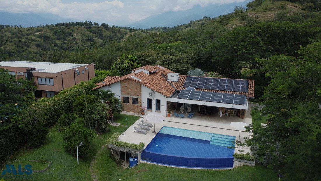 Finca in Sopetrán, Antioquia, Colombia 2 - 17001941