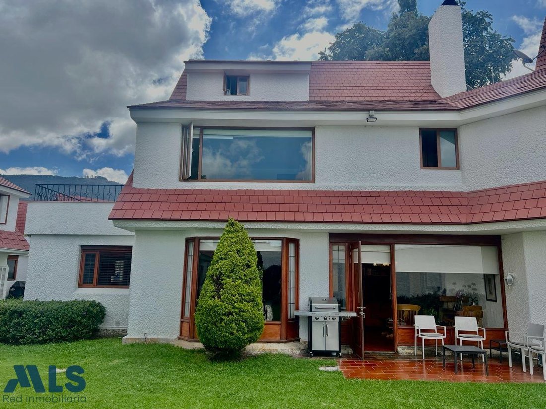 House in Bogota, Bogotá, Colombia 3 - 17001975