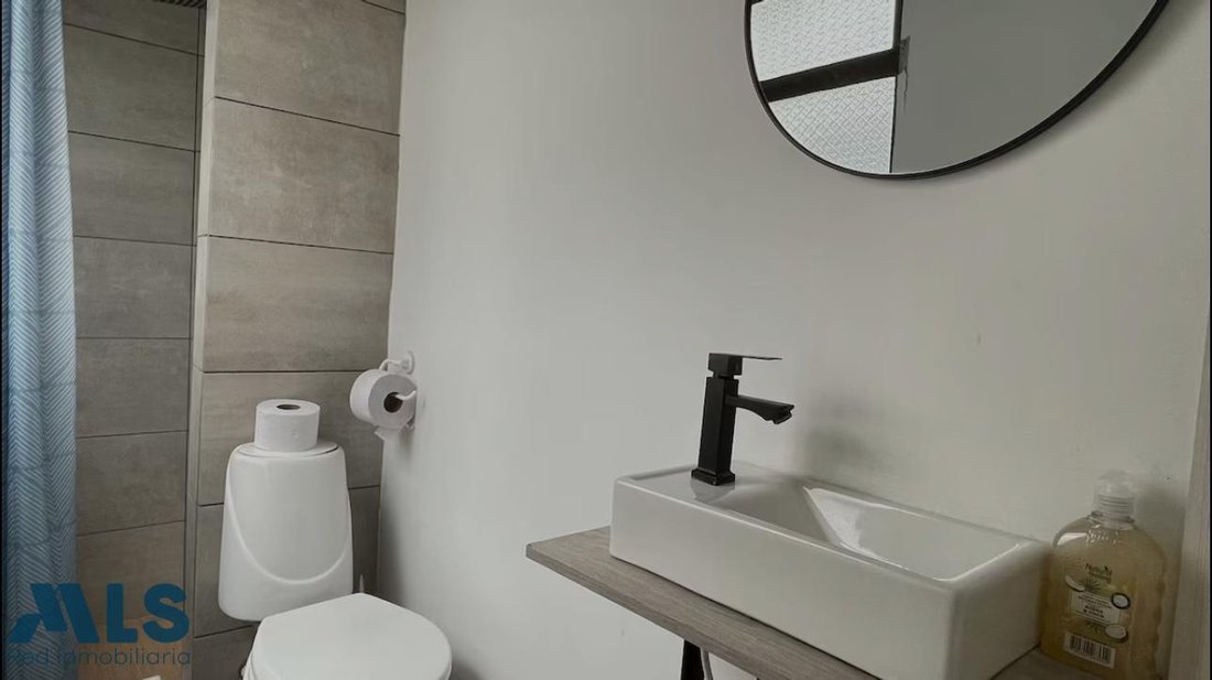 Apartment in Medellín, Antioquia, Colombia 4 - 17001953