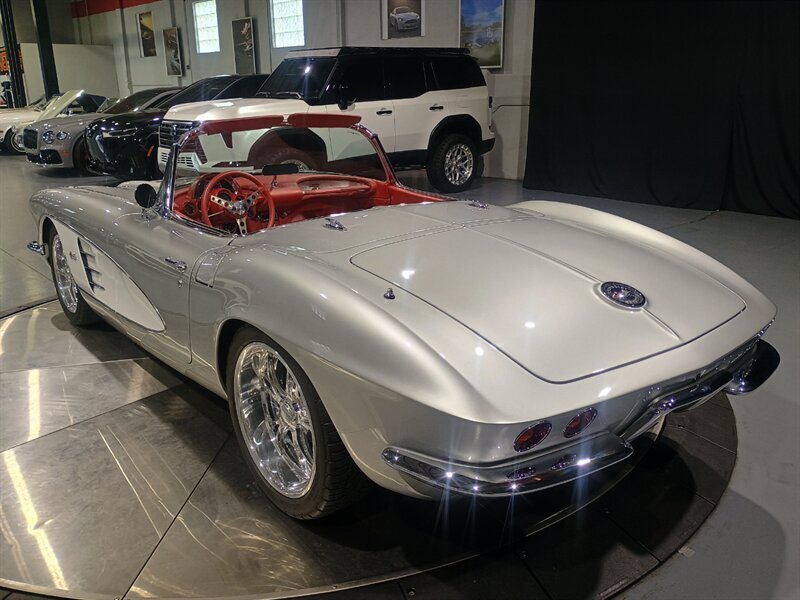 Cabriolet in Boca Raton, FL, United States 3 - 16998997