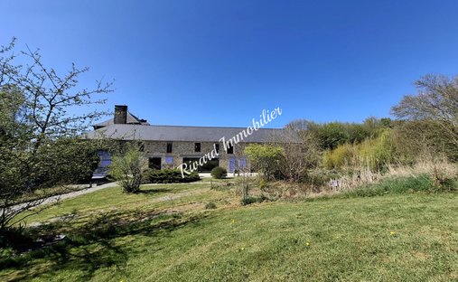 Sale Of Equestrian Estate Argentan, 180m² 7 Rooms 625,000€ Orne