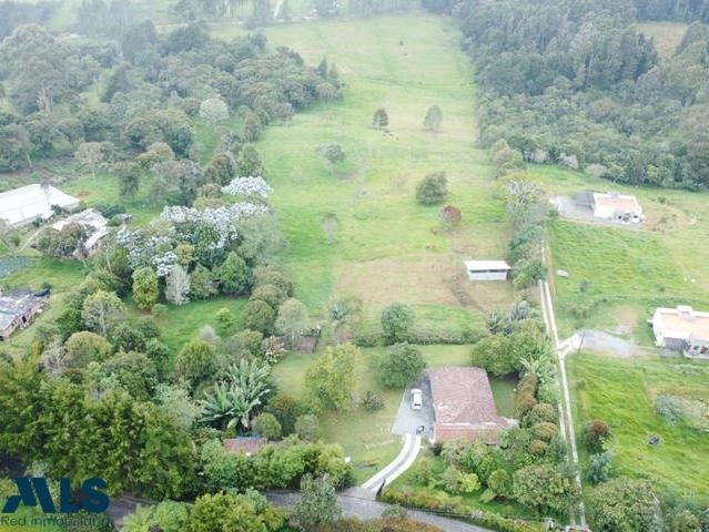 Land in Santa Elena, Antioquia, Colombia 3 - 17001995