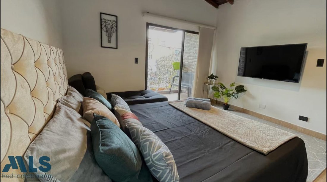 Apartment in Medellín, Antioquia, Colombia 2 - 17001953