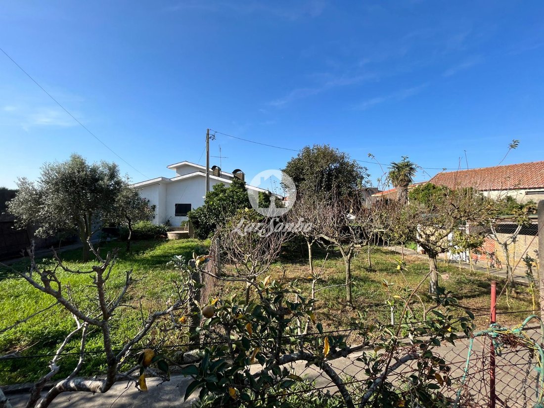 Villa in Aver-o-Mar, Amorim e Terroso, Porto District, Portugal 1 - 13376317