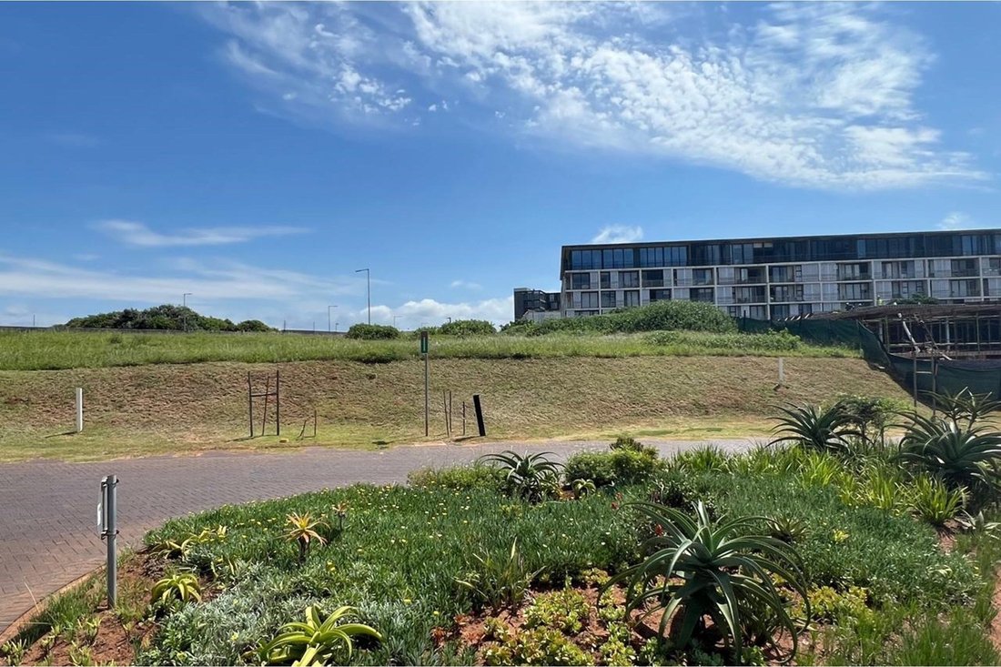 Land in Umhlanga Ridge, KwaZulu-Natal, South Africa 2 - 17002068