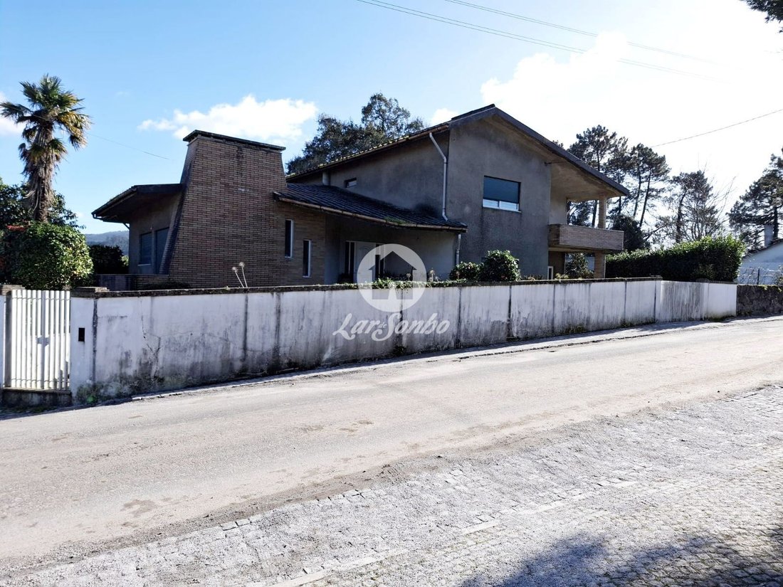 Villa in Areias, Sequeiro, Lama e Palmeira, Porto District, Portugal 1 - 15986227
