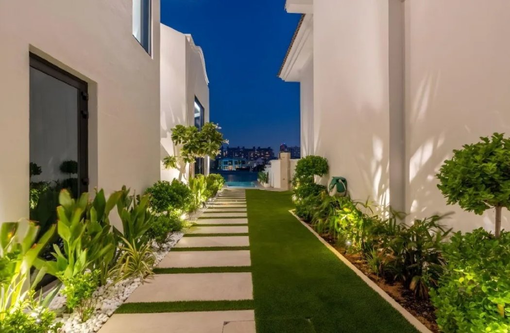 Villa in Palm Jumeirah, Dubai, United Arab Emirates 3 - 17001666