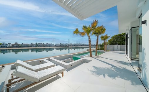 Villa en La Palma Jumeirah, Dubái, Emiratos Árabes Unidos 1