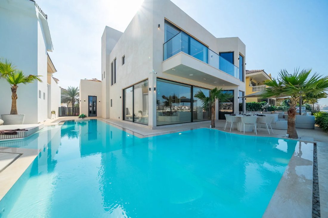 Villa in Palm Jumeirah, Dubai, United Arab Emirates 1 - 17002253
