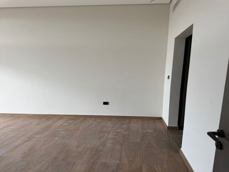 Apartment in Al Barsha South 3, Al Barsha, Dubai 5 - 17002141